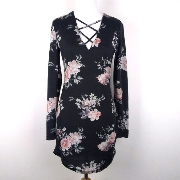 Rue21 Dresses & Skirts - NWT Rue 21 dress, sz M